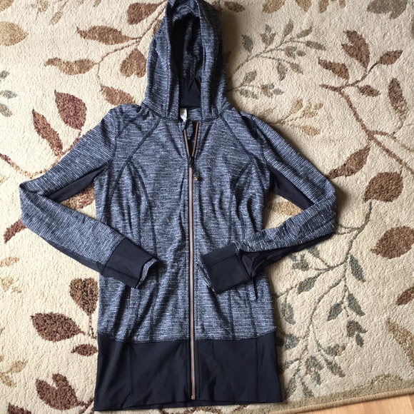 lululemon athletica Jackets & Blazers - Lululemon Zip-up